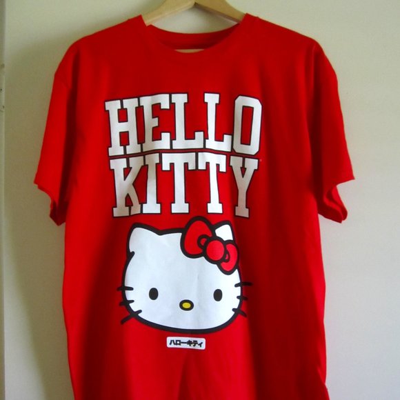 Hello Kitty Red Sanrio T-Shirt - Picture 1 of 3
